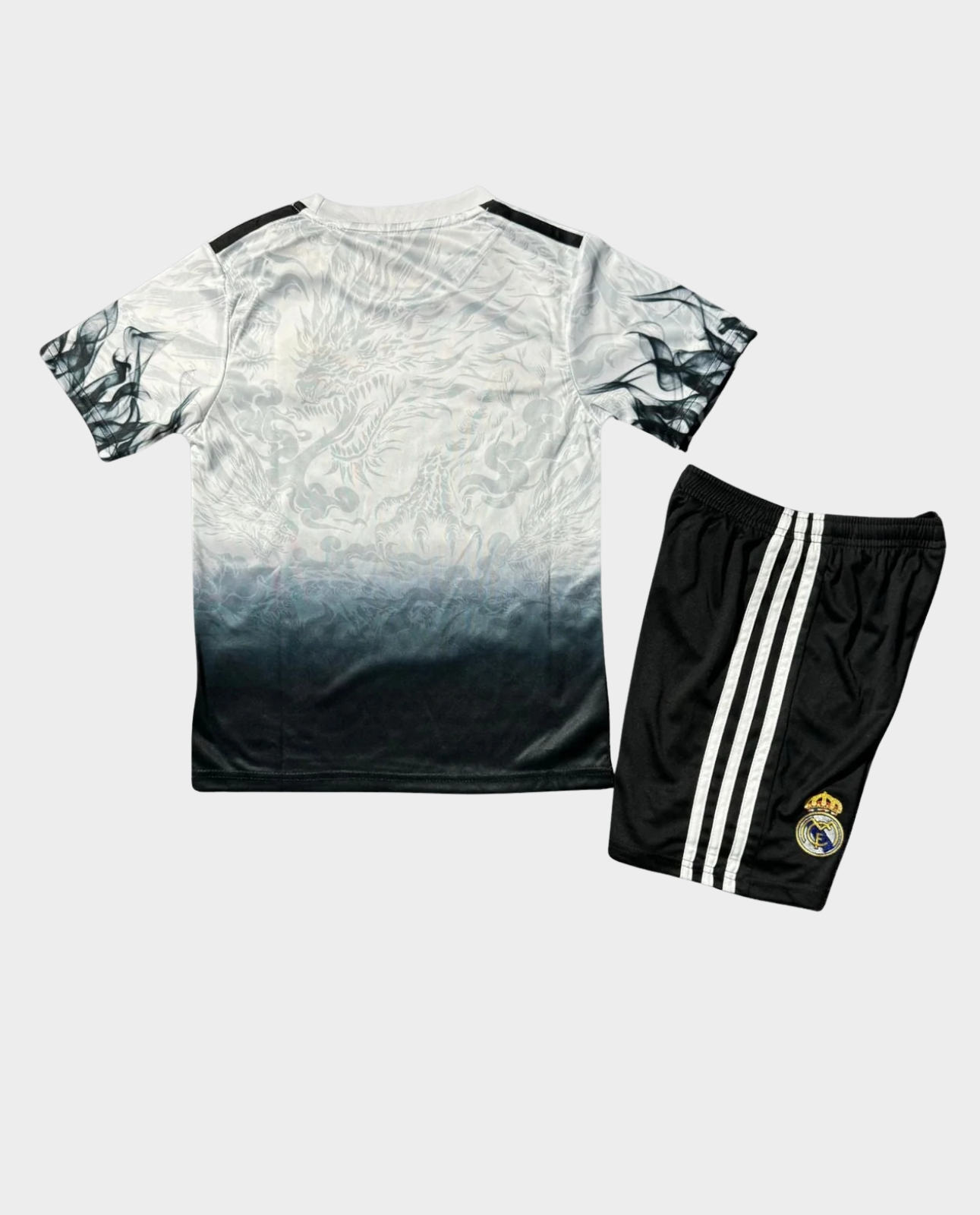 Kids Real Madrid Emerald Flame Kit 2025-26