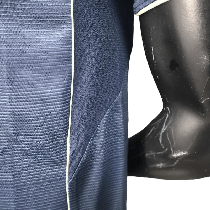 Los Blancos Auswärtstrikot – Spielerversion 2025/2026