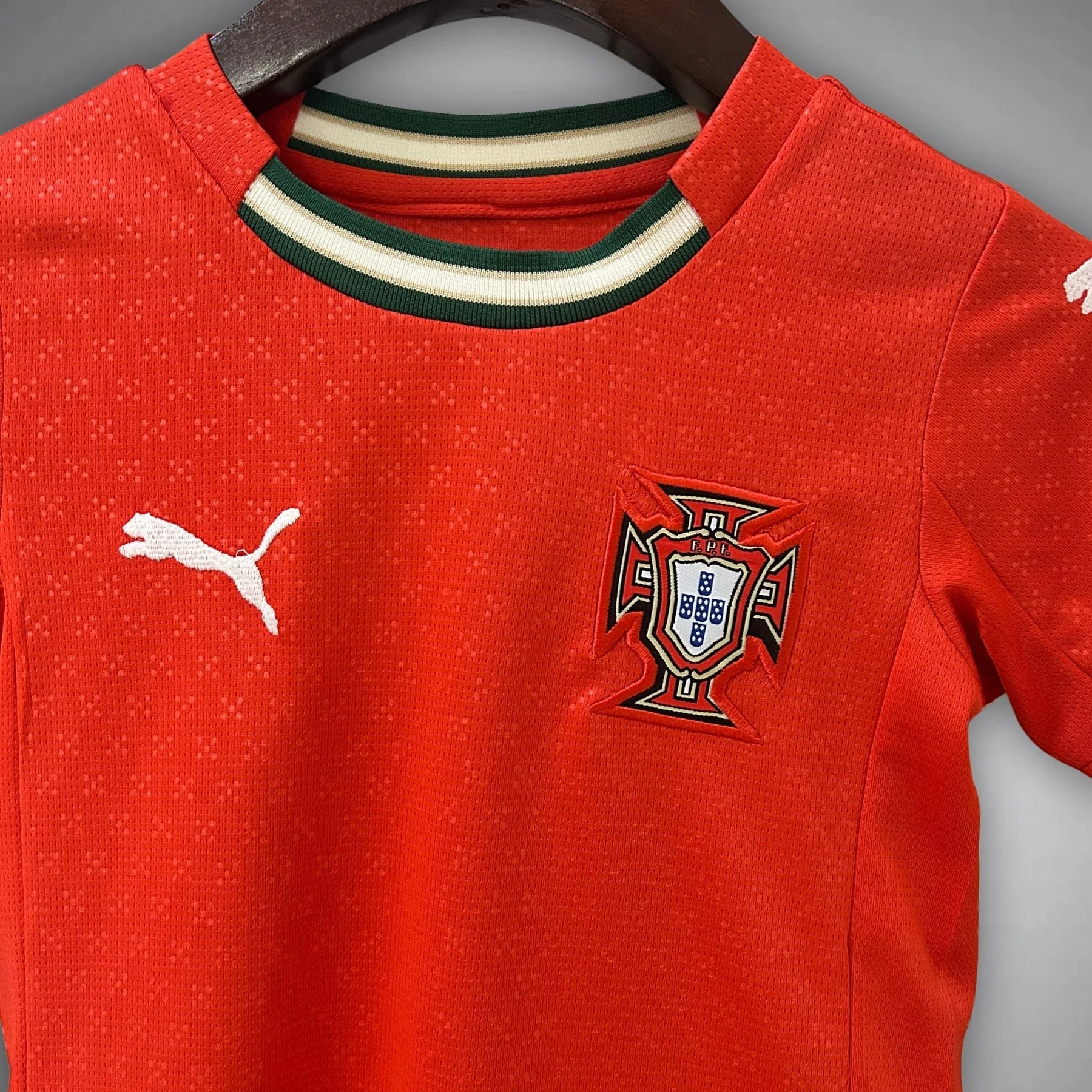 Kids Portugal Home Kit 2025-26